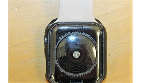 Apple watch, SE, werking niet gekend, mogelijks iCloud locked, zonder kabels